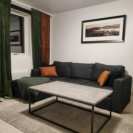 Apartment Near Center / Free P Олесун Екстериор снимка