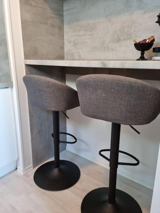 Apartment Near Center / Free P Олесун Екстериор снимка